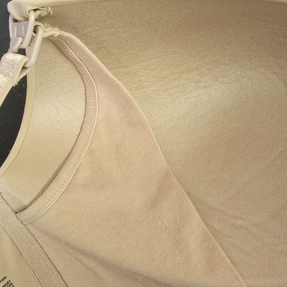 NWT Auden Lightly Lined Wireless Nursing Bra- Pearl Tan, 36DDD - Picture 9 of 9